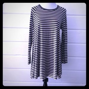 Matilda Jane Charcoal Gray Striped Tunic Top